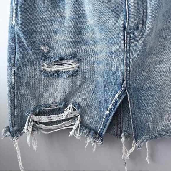 WE The Free Free People Distressed Denim Skirt Women’s Size 30 - Picture 3 of 6